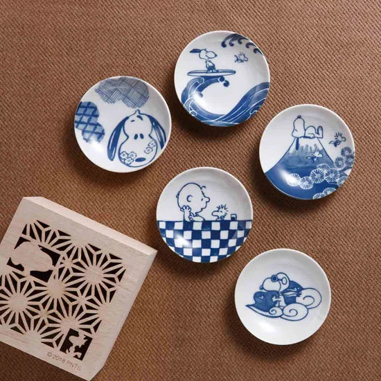 スヌーピー 染付 豆皿5枚揃 （木箱入）の画像1